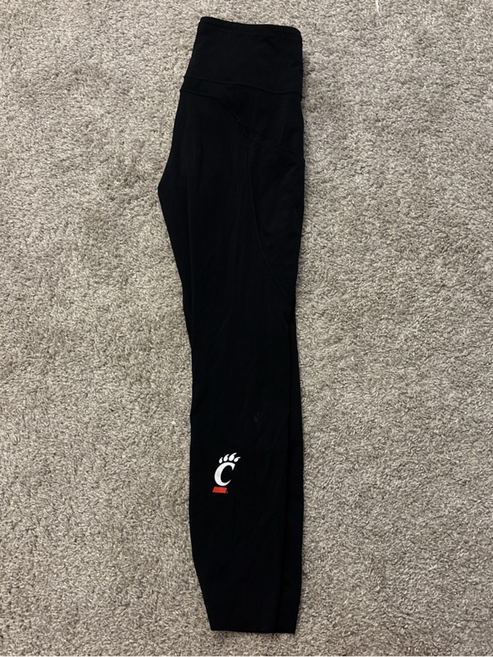 lululemon Black Athletic Leggings with Cincinnati Bearcats Logo
